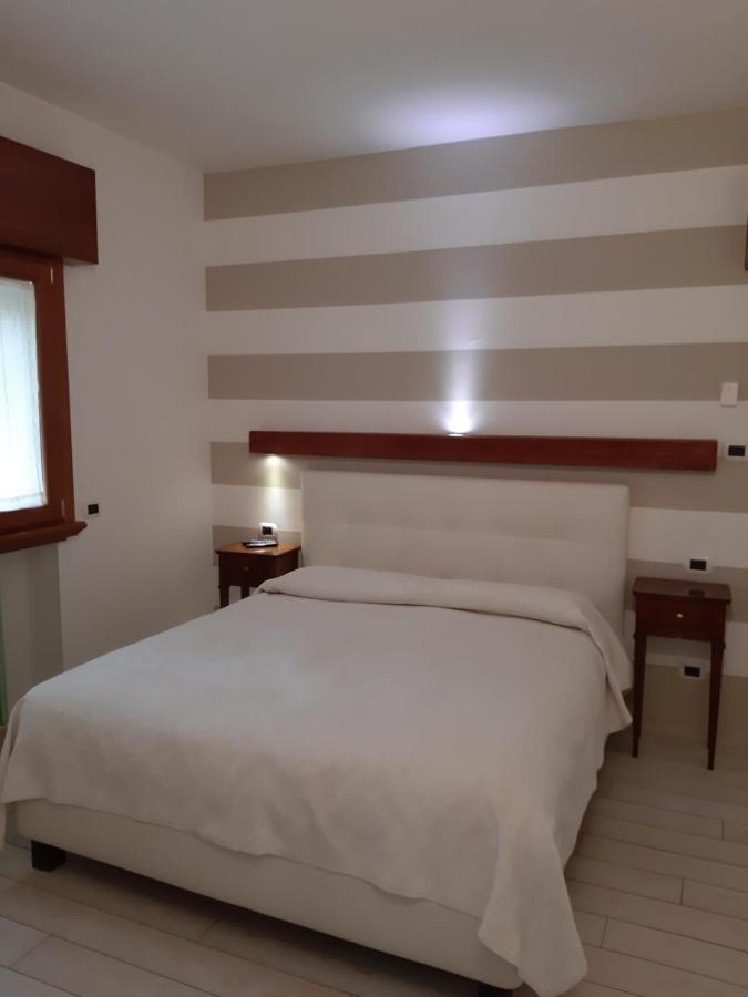 Sweet Appartment Di Guido Песк'єра-дель-Гарда Екстер'єр фото