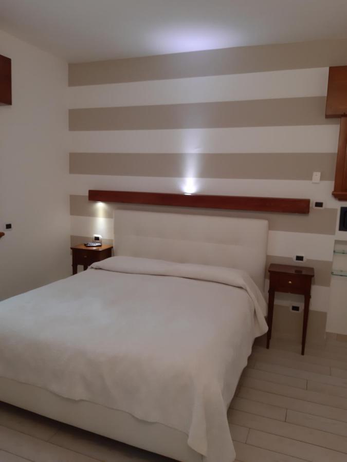 Sweet Appartment Di Guido Песк'єра-дель-Гарда Екстер'єр фото