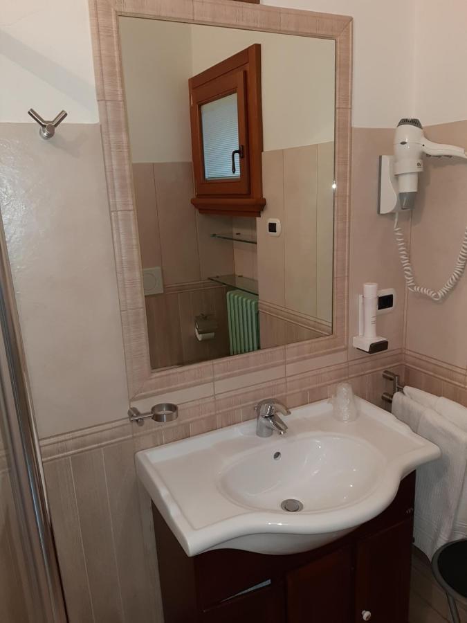 Sweet Appartment Di Guido Песк'єра-дель-Гарда Екстер'єр фото