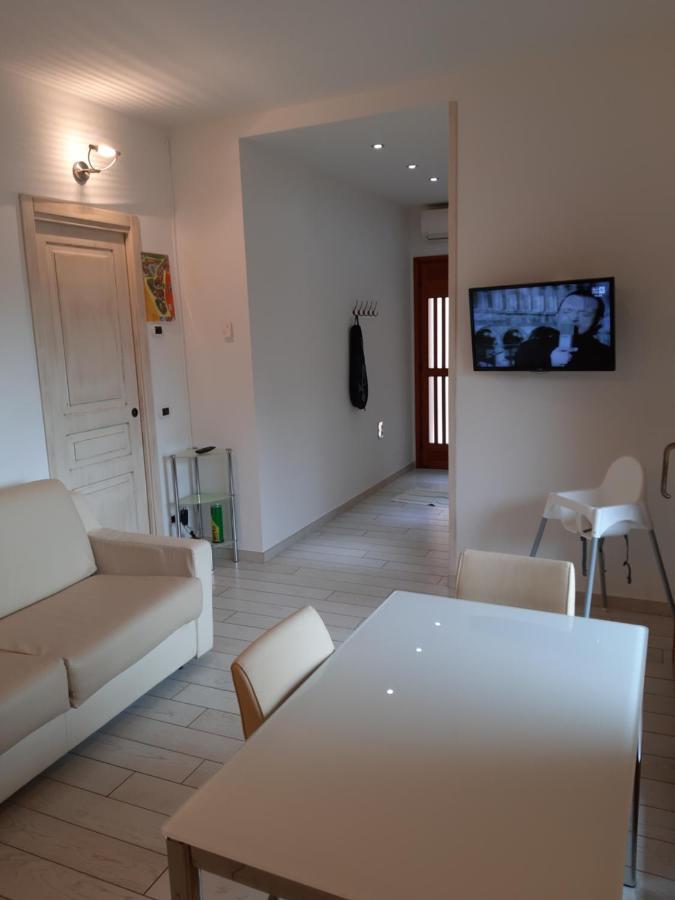Sweet Appartment Di Guido Песк'єра-дель-Гарда Екстер'єр фото